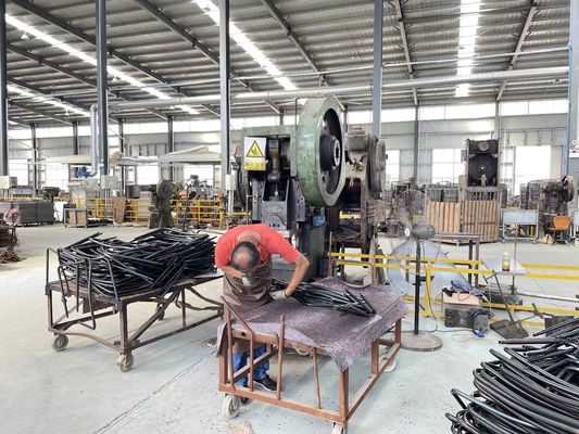 1.0-1.5mm Thickness Metal Heavy Duty Storage Garage Cabinet for OBM Customized Support
