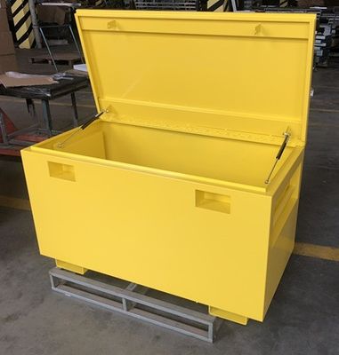 Secure Pick Up Truck Tool Box for Professional Engineering and Construction Needs