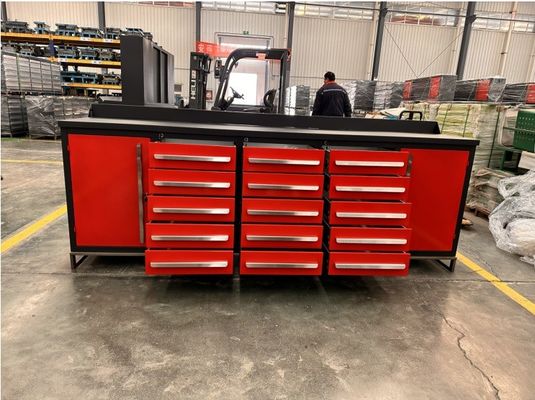 KEY Lock Workbench for Storing and Organizing Tools in Industrial Environments